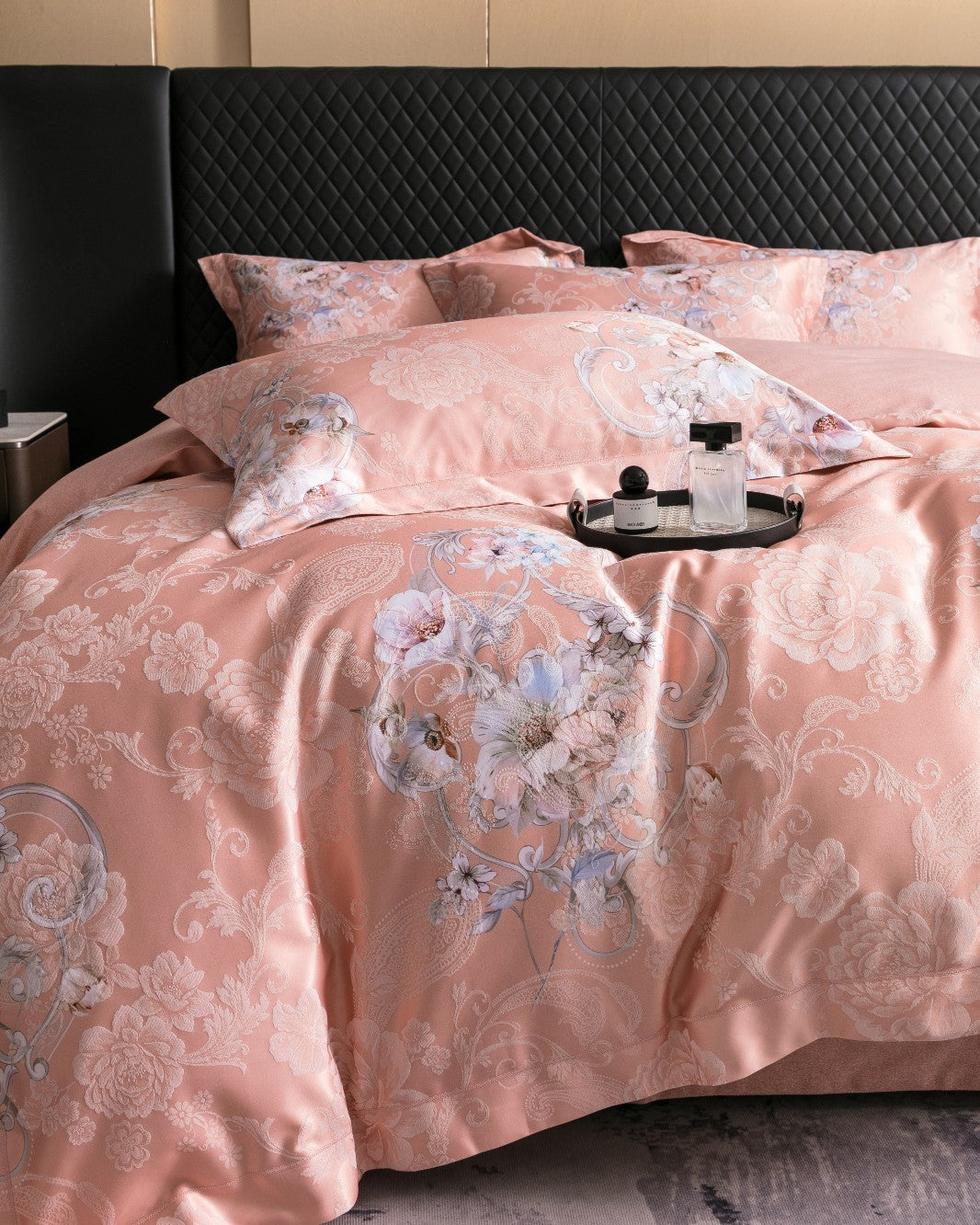 Autumn and winter ❤️𝙉𝙀𝙒 European style; Golden Sun big company fabric, jacquard transfer printing brushed (European style